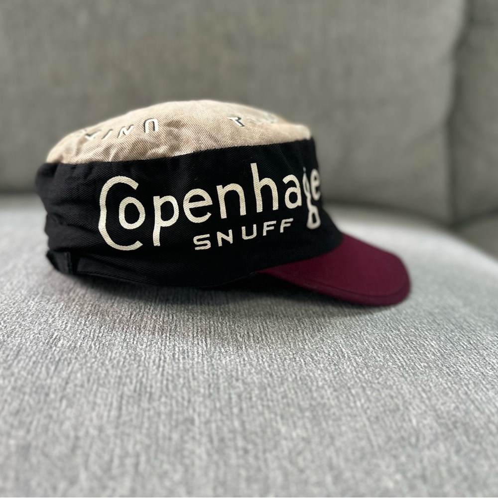 Rare Vintage Copenhagen Snuff Red and Black Can Painters Hat tobacco Cap - Picture 4 of 10